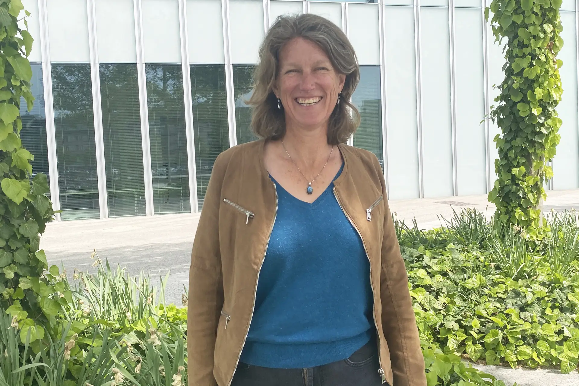 Aurélie, ma reconversion à 49 ans dans le social.